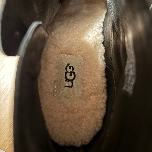 UGG Amal Boot Black Size 10 - Picture 7 of 8